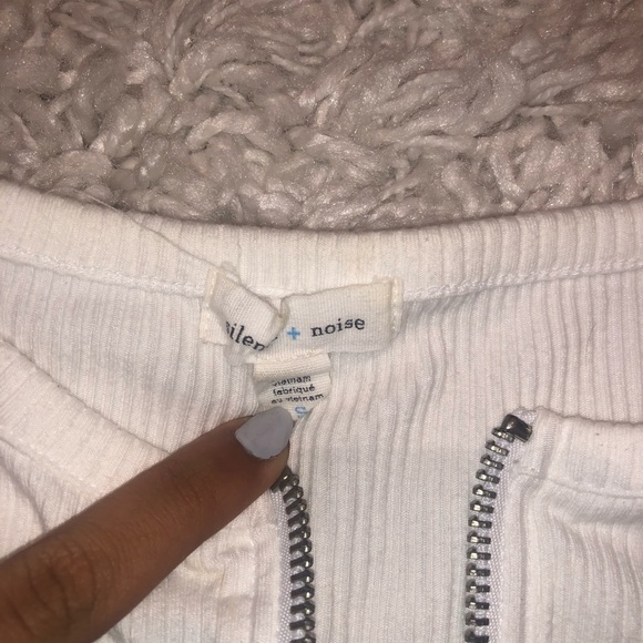 Going Out Top from Urban Outfitters - Picture 2 of 2